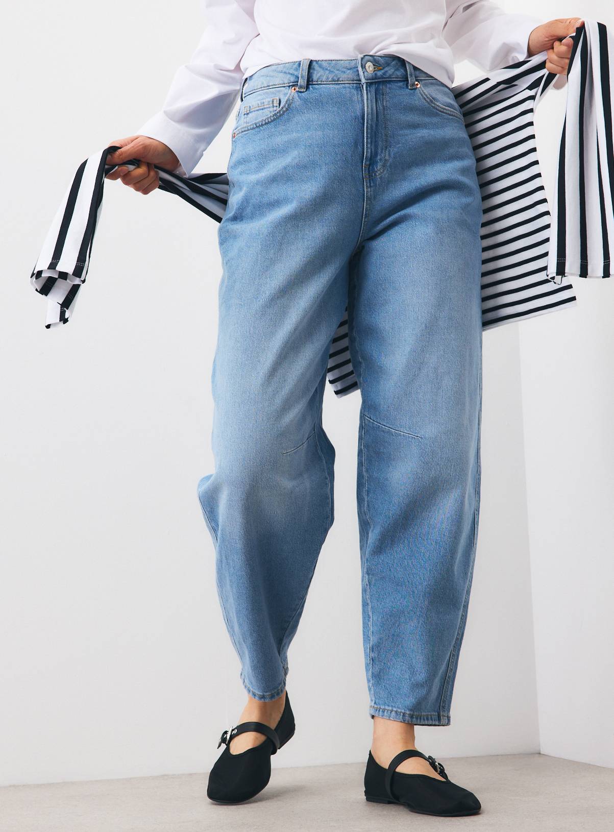 Light Denim Barrel Leg Co-ord Jeans 18L - Image 1
